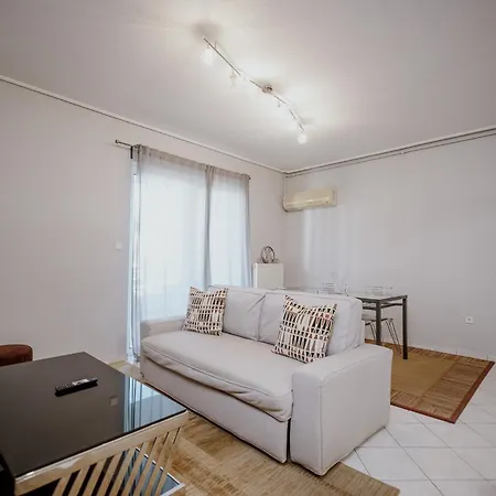 Cozy & Relaxing Apartments-agia Paraskevi Athens